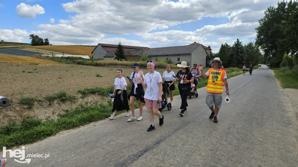 Pielgrzymka ma jasny cel – ma Jasną Górę