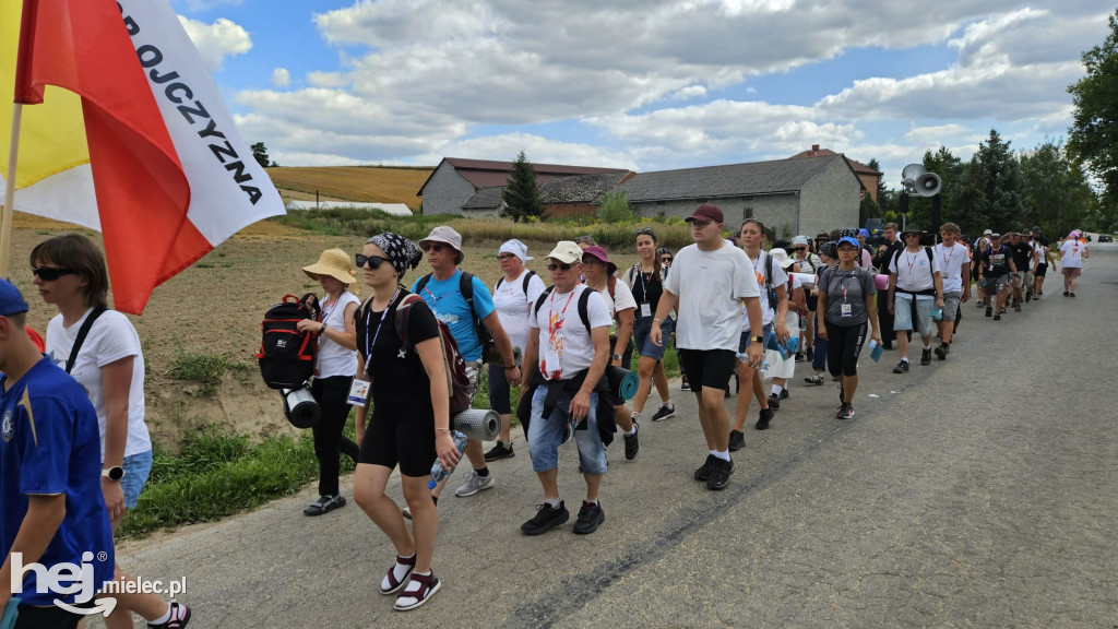 Pielgrzymka ma jasny cel – ma Jasną Górę