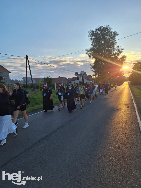 Pielgrzymka ma jasny cel – ma Jasną Górę