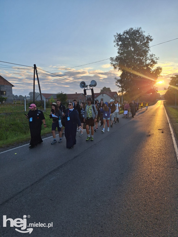 Pielgrzymka ma jasny cel – ma Jasną Górę