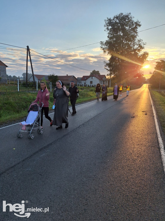 Pielgrzymka ma jasny cel – ma Jasną Górę