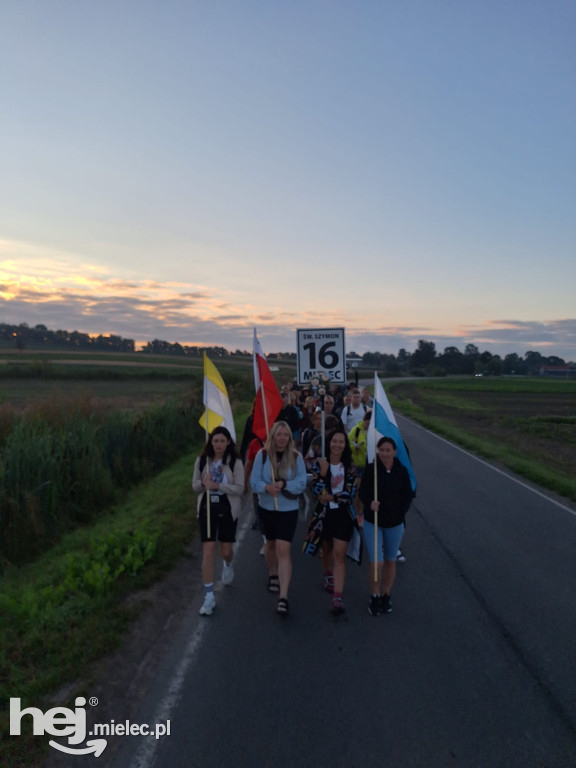 Pielgrzymka ma jasny cel – ma Jasną Górę