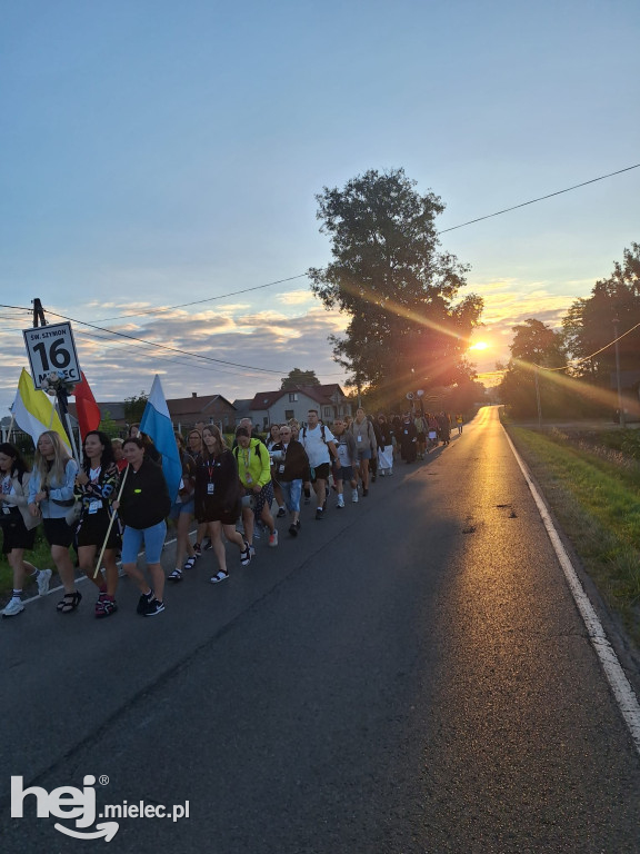Pielgrzymka ma jasny cel – ma Jasną Górę