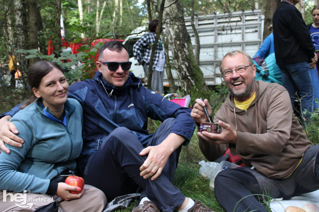 Mieleckie grupy pielgrzymkowe na Hektarowej
