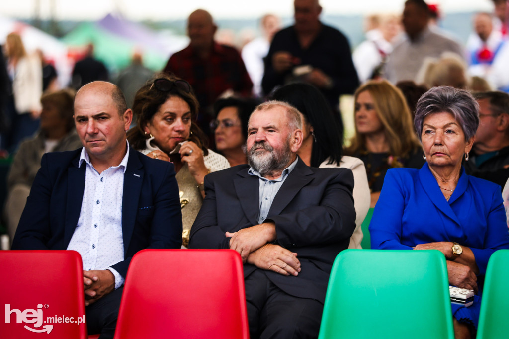 Dożynki Powiatu Mieleckiego
