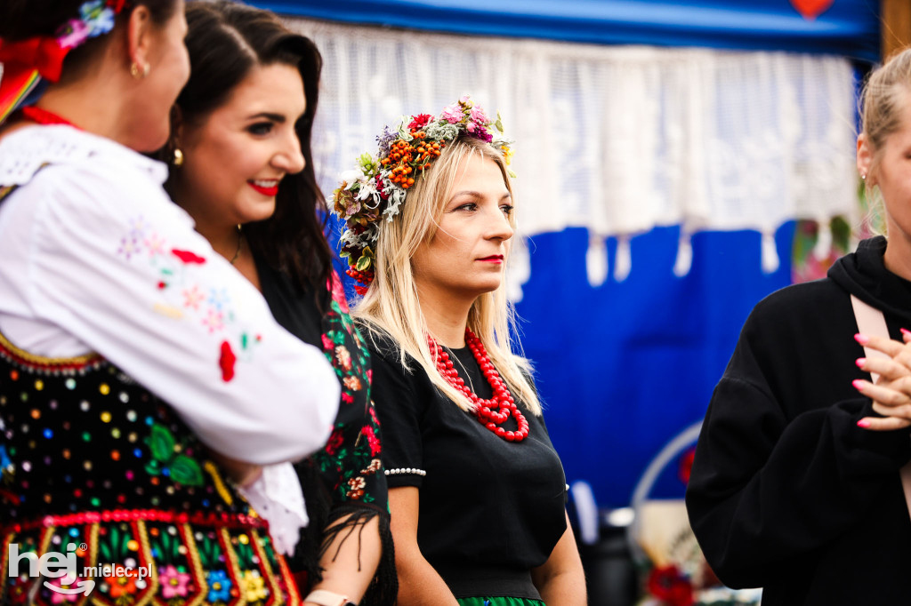 Dożynki Powiatu Mieleckiego