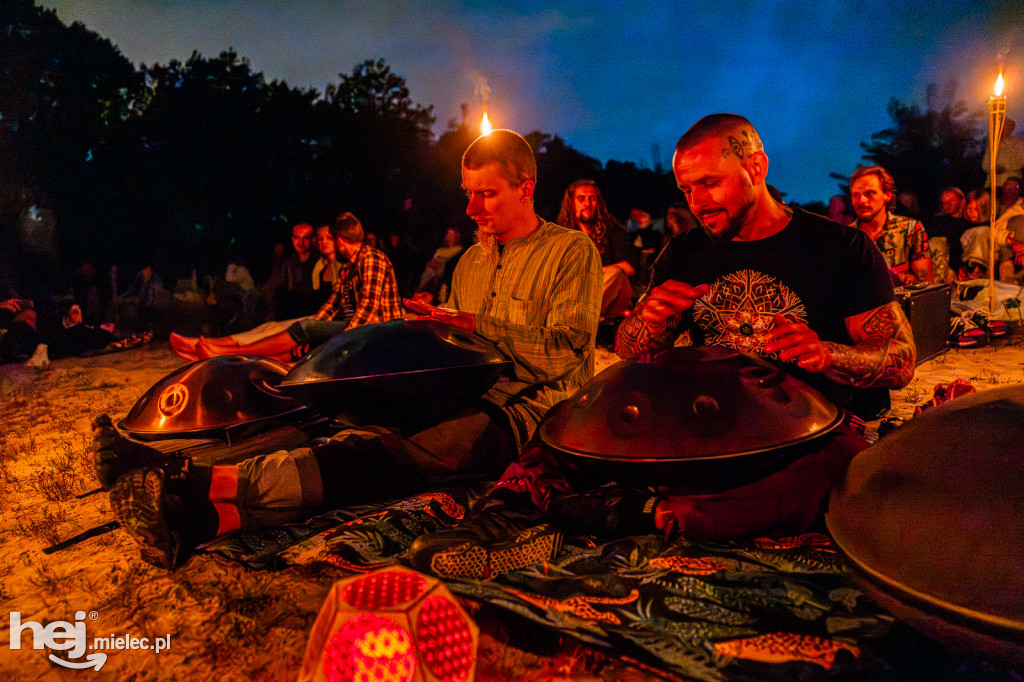 Handpanowa Pełnia nad Stawami Cyranowskimi