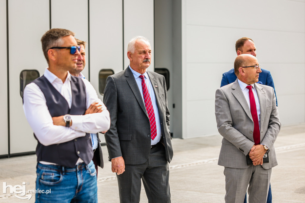 Nowy hangar na Lotnisku Mielec