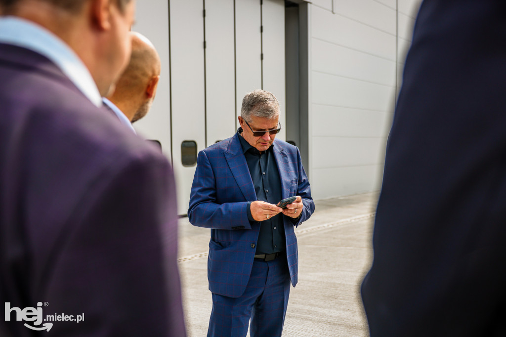 Nowy hangar na Lotnisku Mielec