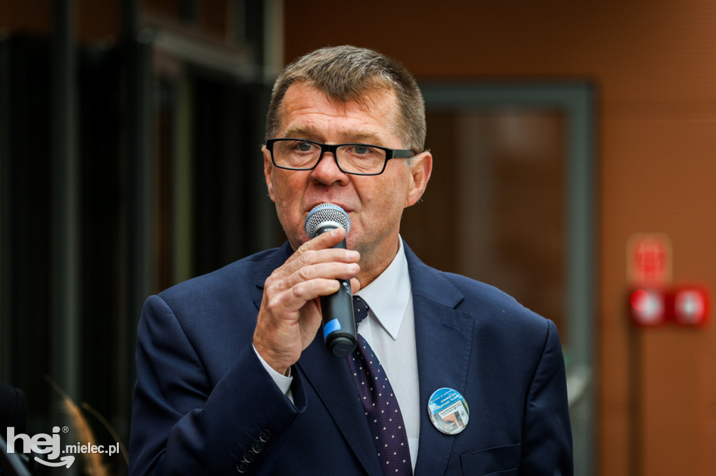 Ekonomik ma halę sportową