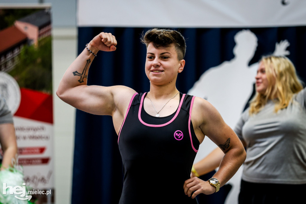 Ekonomik ma halę sportową