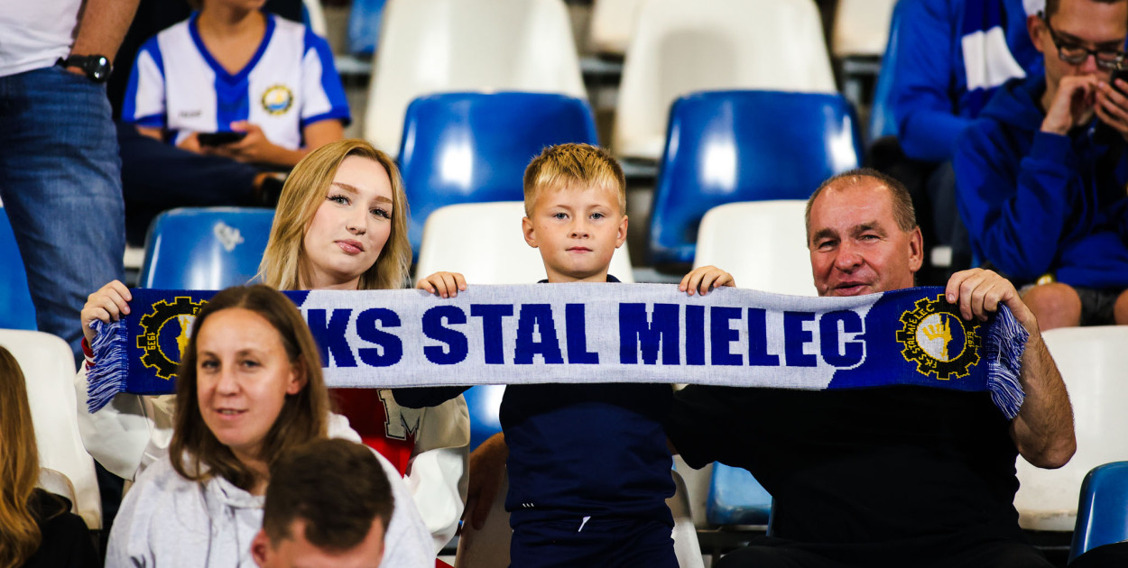 FKS Stal Mielec - Pogoń Grodzisk Mazowiecki [KIBICE]