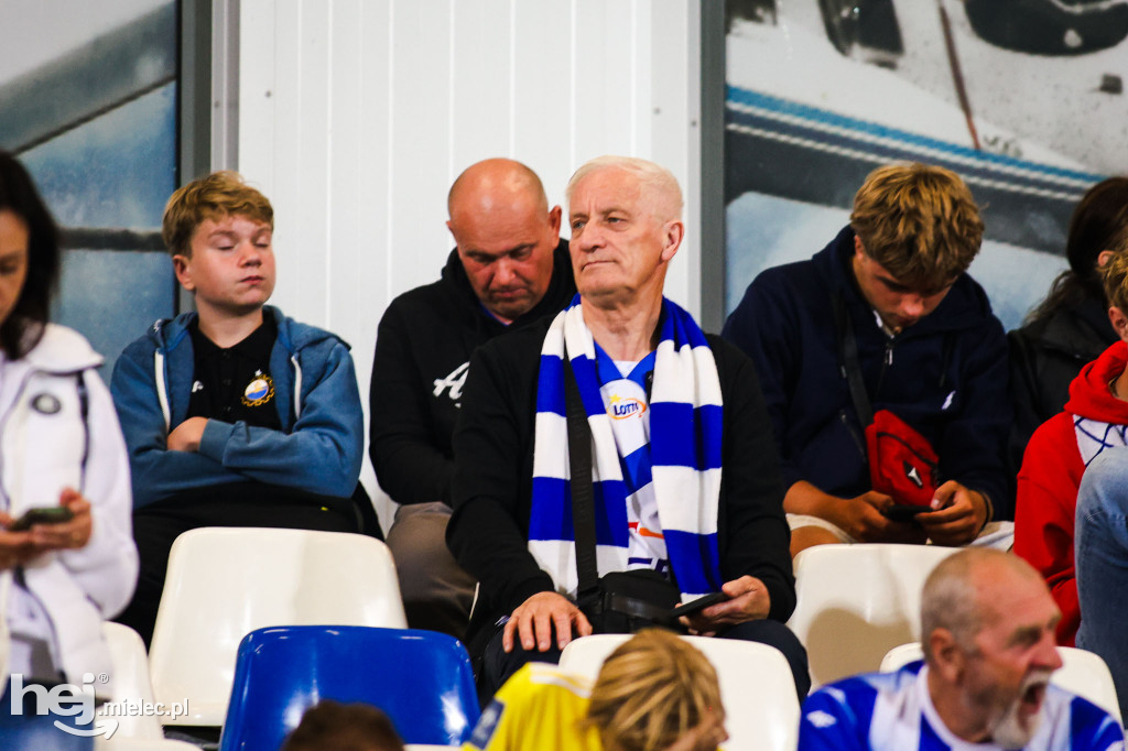 FKS Stal Mielec - Pogoń Grodzisk Mazowiecki [KIBICE]