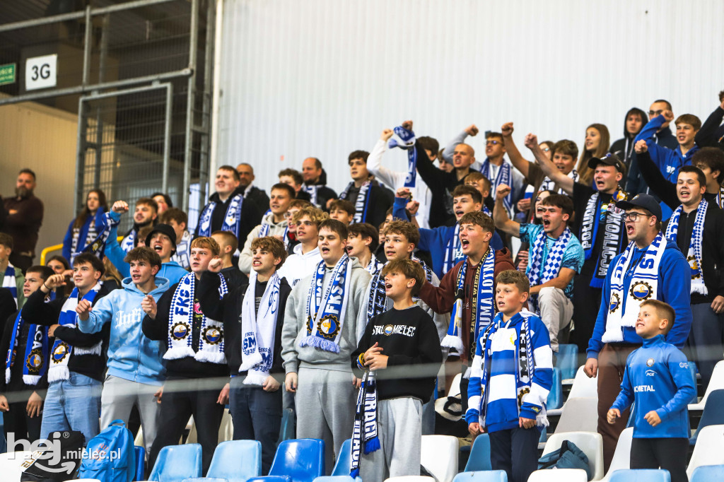 FKS Stal Mielec - Puszcza Niepolomice [KIBICE]