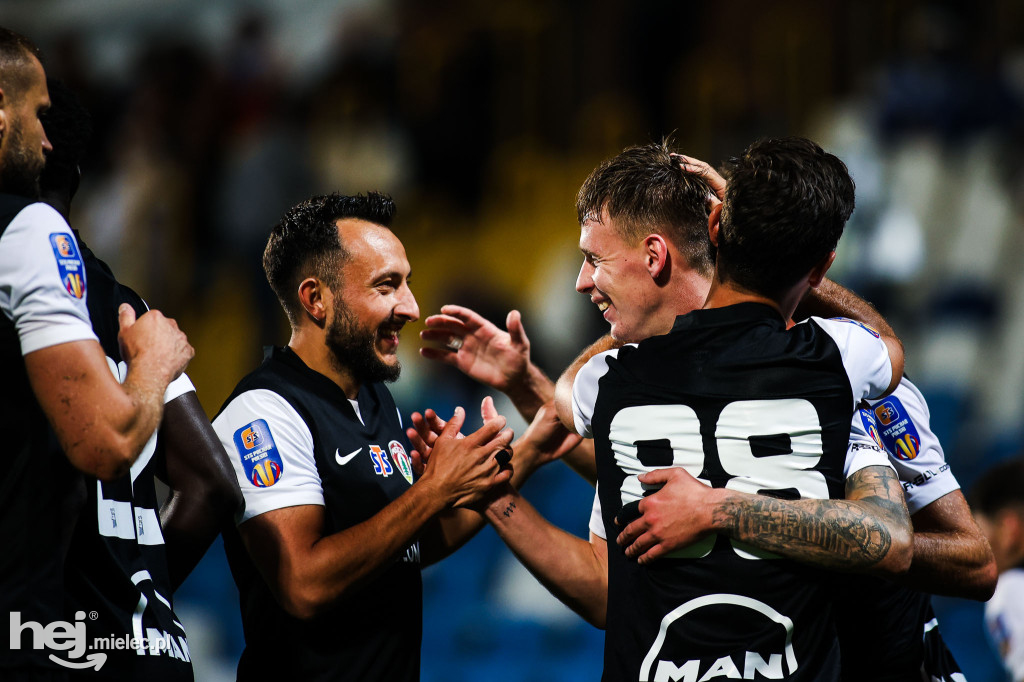 FKS Stal Mielec - Puszcza Niepołomice [BOISKO]