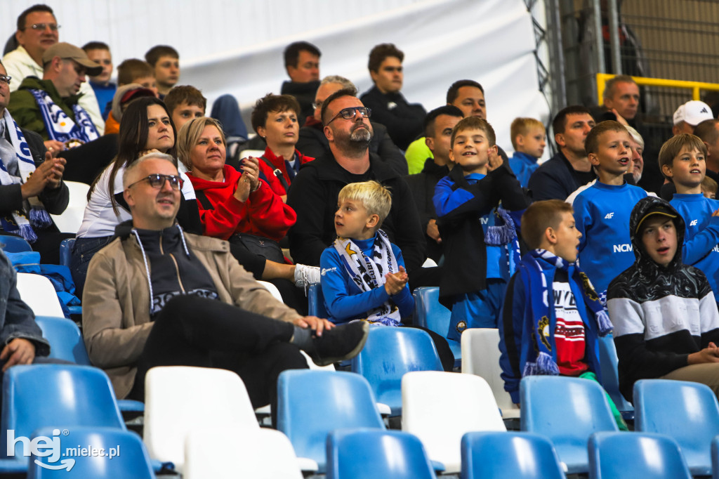 FKS Stal Mielec - Puszcza Niepolomice [KIBICE]
