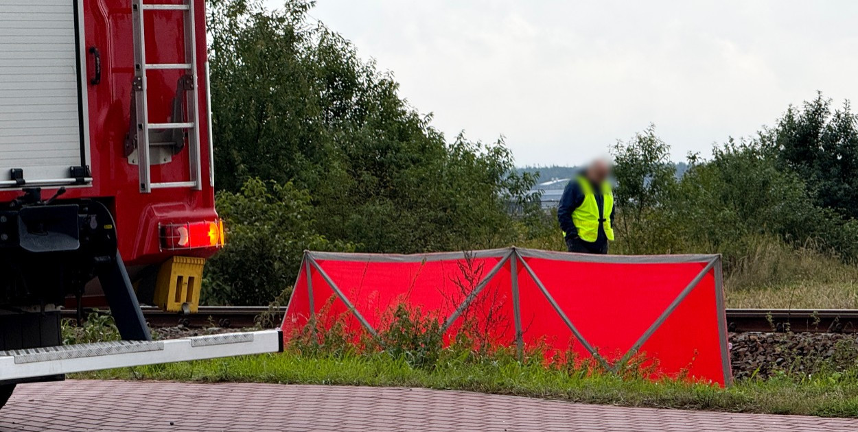 Tragiczny wypadek na torach! Nie żyją dwie osoby