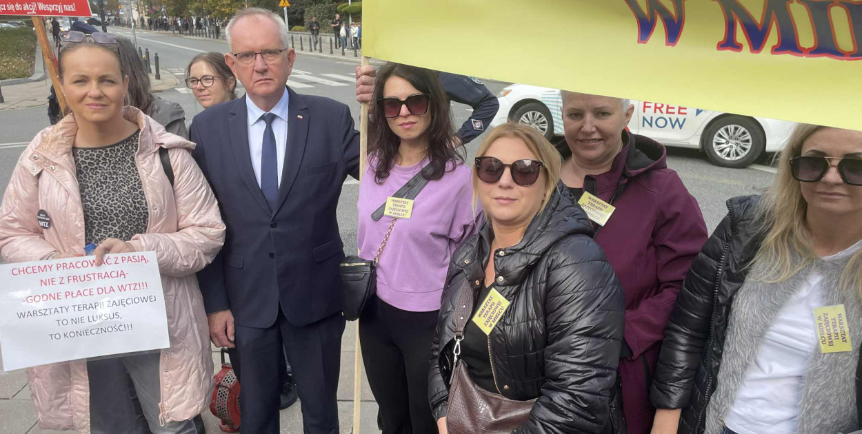 Mielecki WTZ na proteście w Warszawie