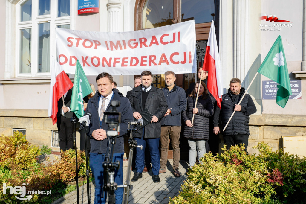 Mielecki WTZ na proteście w Warszawie