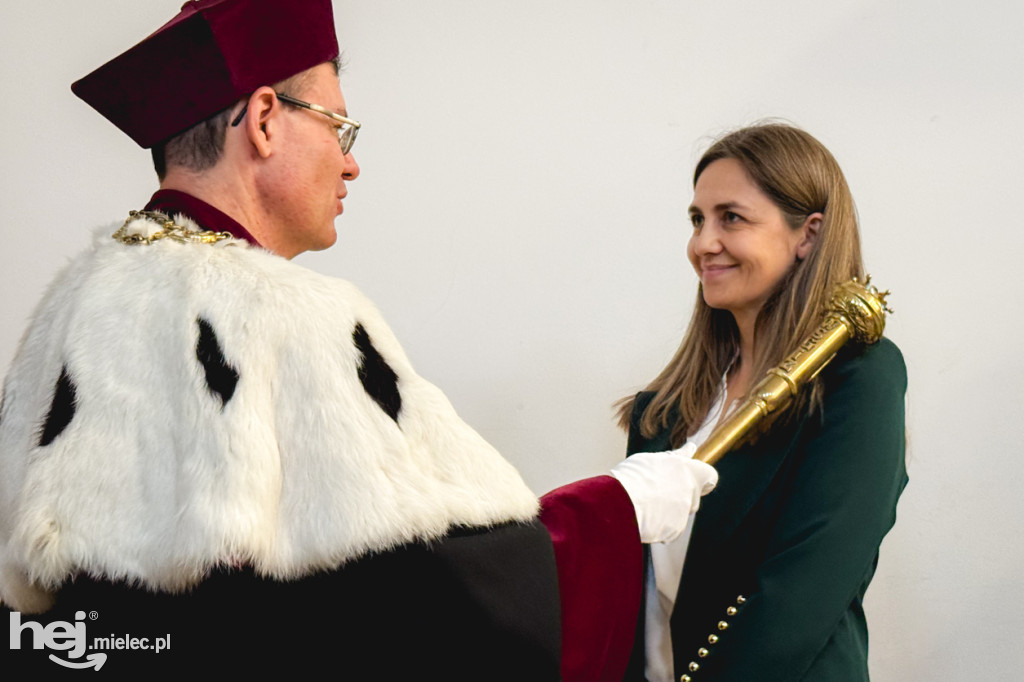 Inauguracja roku akademickiego WSGiZ