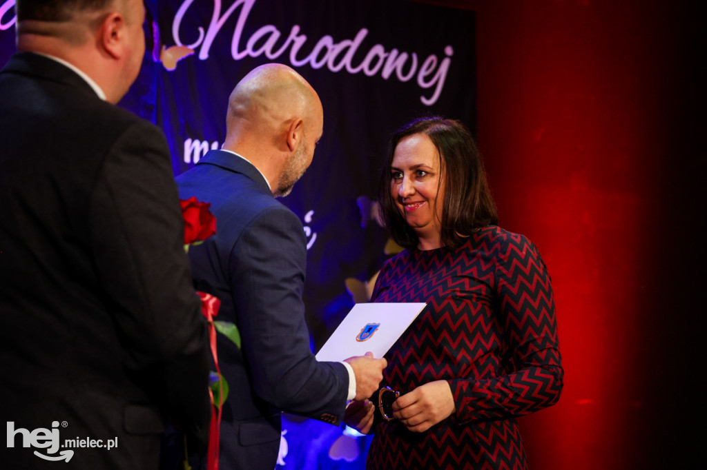 Dzień Edukacji Narodowej - nagrody Prezydenta Mielca