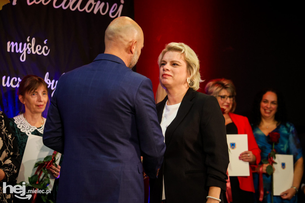 Dzień Edukacji Narodowej - nagrody Prezydenta Mielca