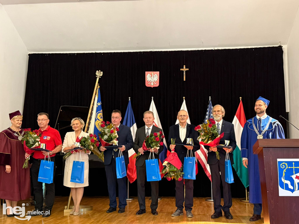 Włodzimierz Gąsiewski Zasłużonym dla Pułtuska