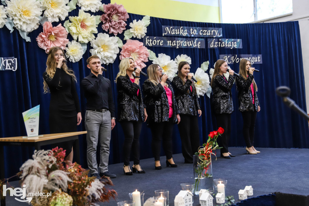 Powiatowe Obchody Dnia Edukacji Narodowej w Mielcu