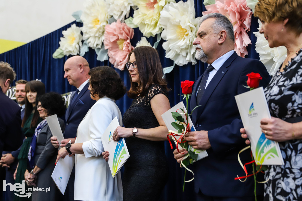 Powiatowe Obchody Dnia Edukacji Narodowej w Mielcu