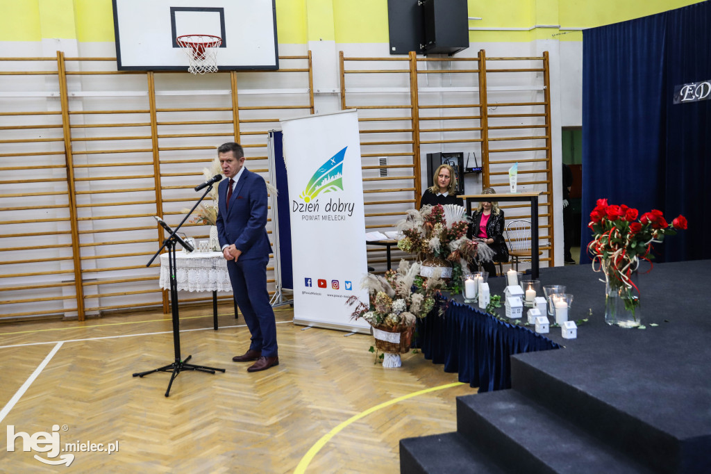 Powiatowe Obchody Dnia Edukacji Narodowej w Mielcu