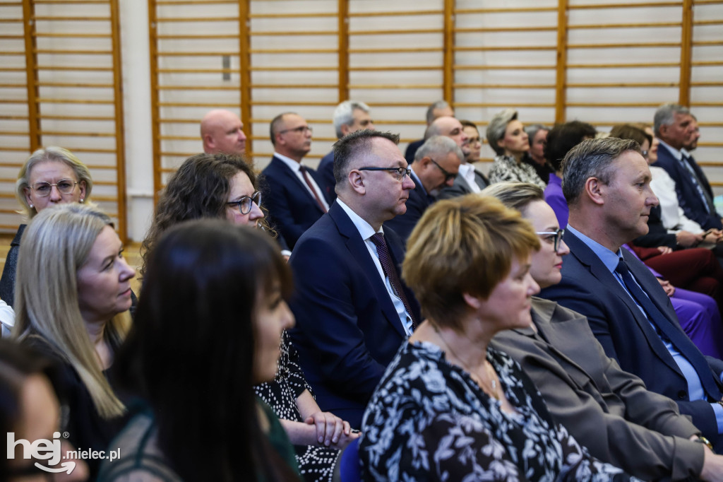 Powiatowe Obchody Dnia Edukacji Narodowej w Mielcu