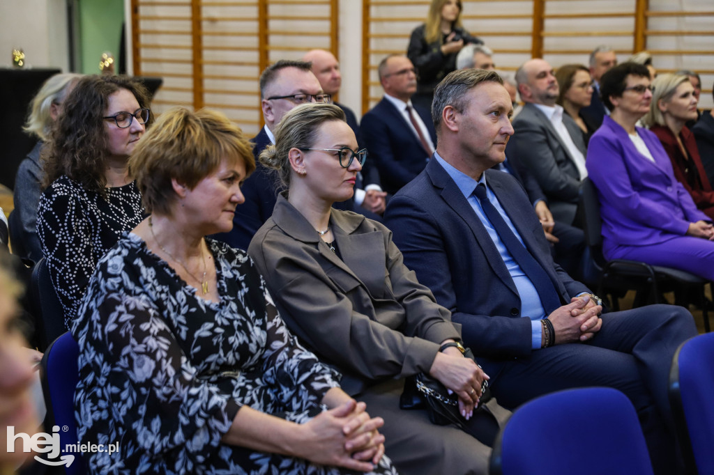 Powiatowe Obchody Dnia Edukacji Narodowej w Mielcu