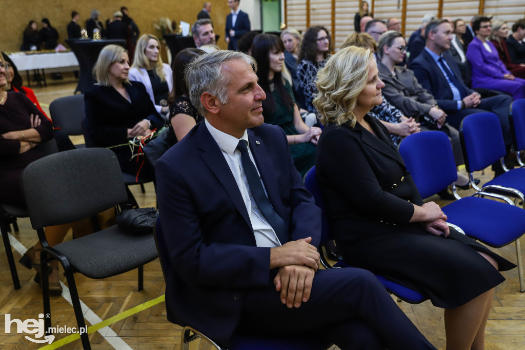 Powiatowe Obchody Dnia Edukacji Narodowej w Mielcu