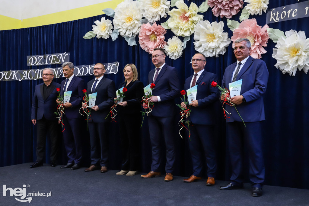 Powiatowe Obchody Dnia Edukacji Narodowej w Mielcu