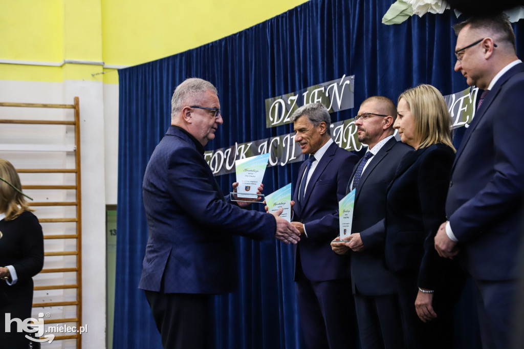 Powiatowe Obchody Dnia Edukacji Narodowej w Mielcu