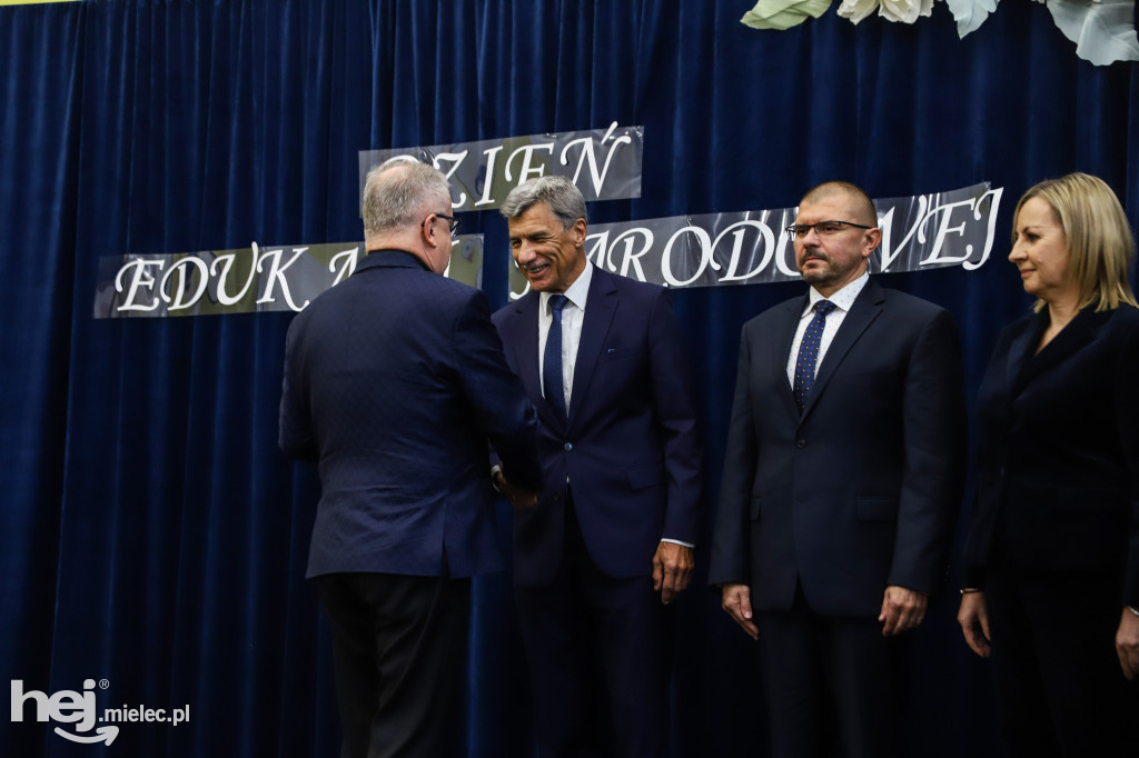 Powiatowe Obchody Dnia Edukacji Narodowej w Mielcu