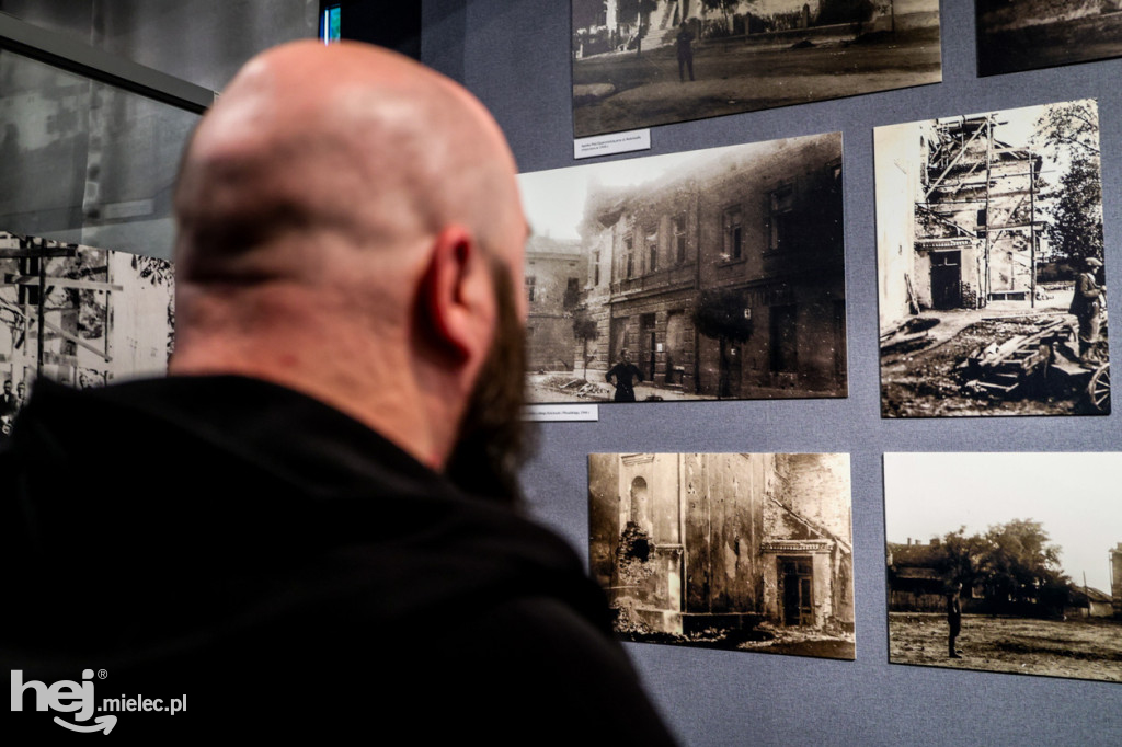 Zdjęcia Jakuba Szubertowskiego w Jadernówce