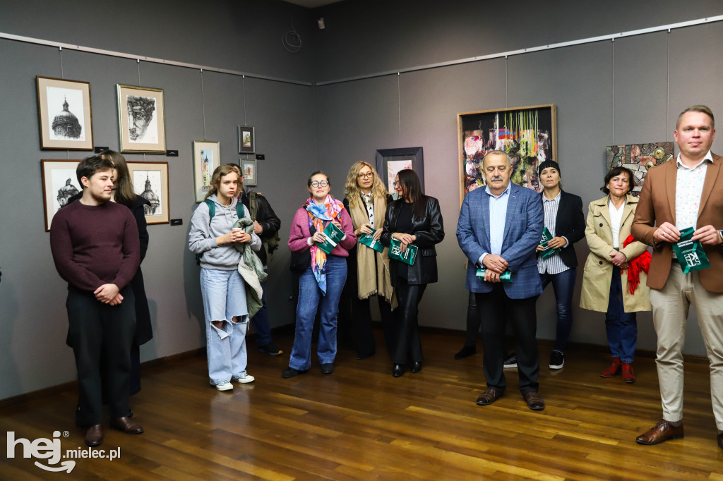 Doroczna wystawa mieleckich artystów w Galerii ESCEK