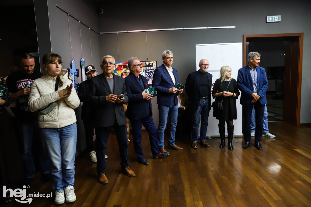 Doroczna wystawa mieleckich artystów w Galerii ESCEK
