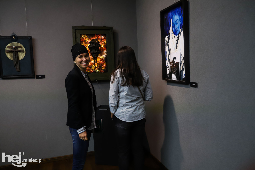 Doroczna wystawa mieleckich artystów w Galerii ESCEK