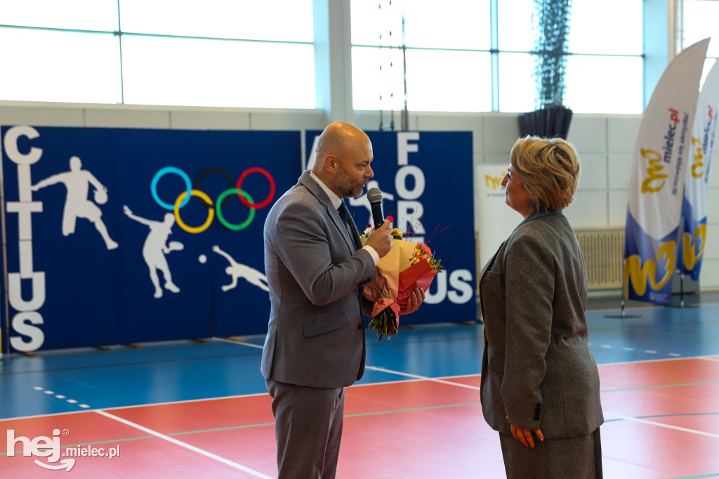 Nowoczesna hala sportowo-widowiskowa otwarta w Mielcu