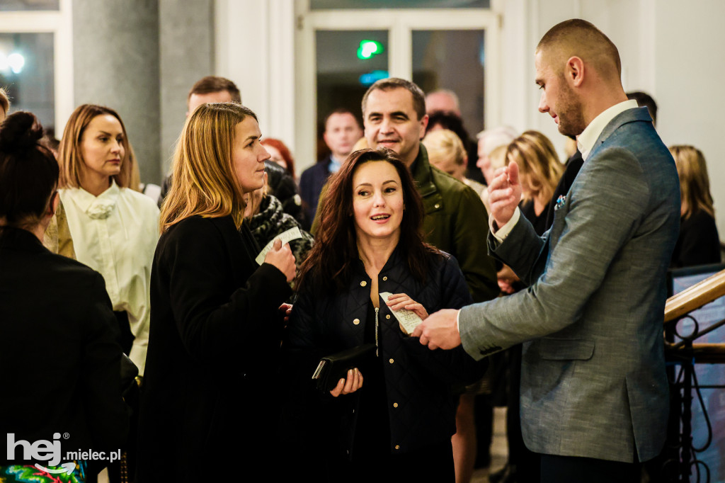 Teatralia Podkarpackie: Pół na pół