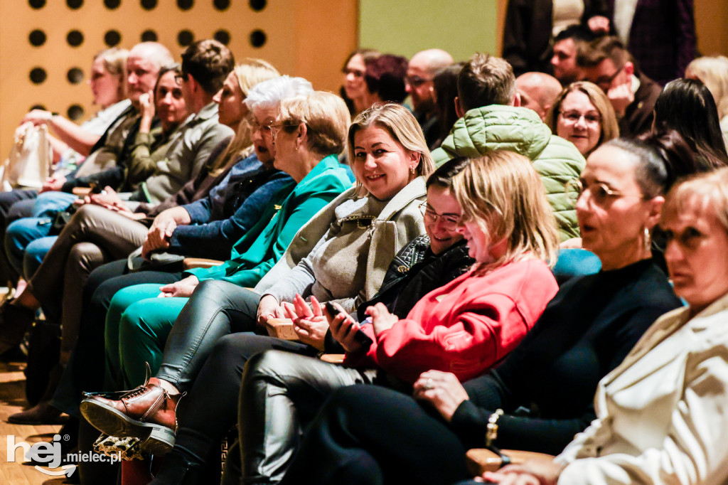 Teatralia Podkarpackie: Pół na pół