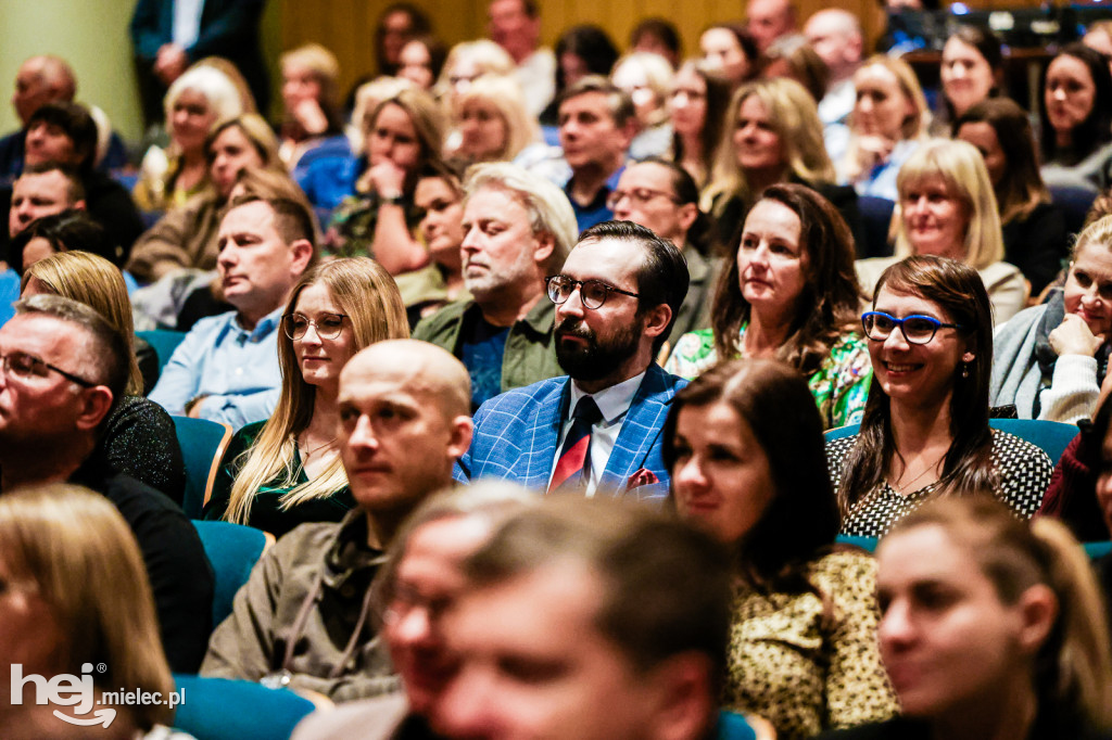Teatralia Podkarpackie: Pół na pół