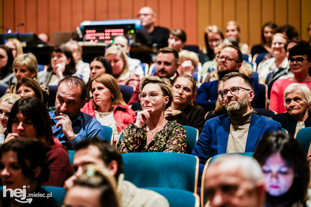 Teatralia Podkarpackie: Pół na pół
