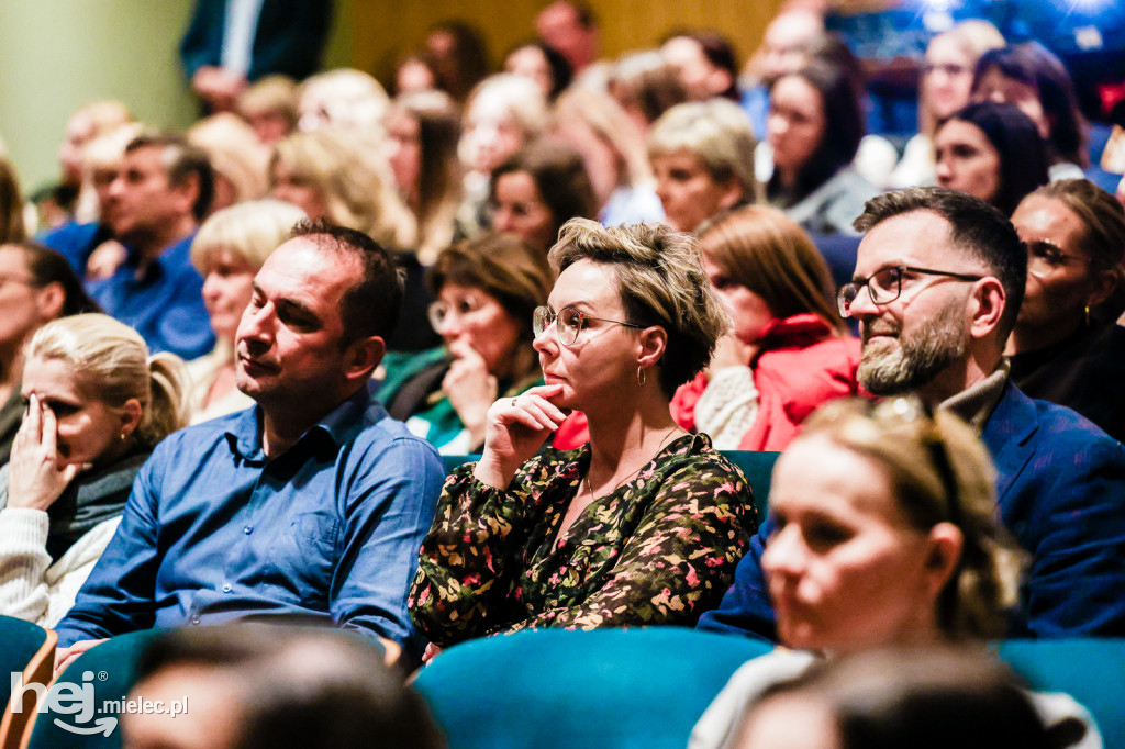Teatralia Podkarpackie: Pół na pół
