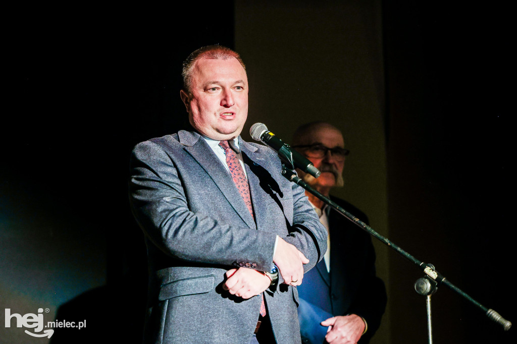 Teatralia Podkarpackie: Pół na pół