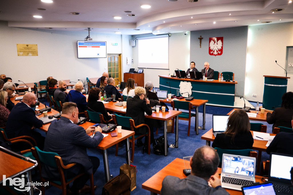 Sesja Rady Miejskiej - 24 października 2025 r.