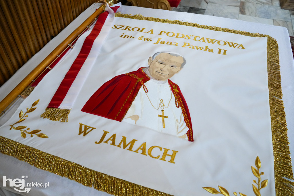 Święty Jan Paweł II patronem Szkoły Podstawowej w Jamach