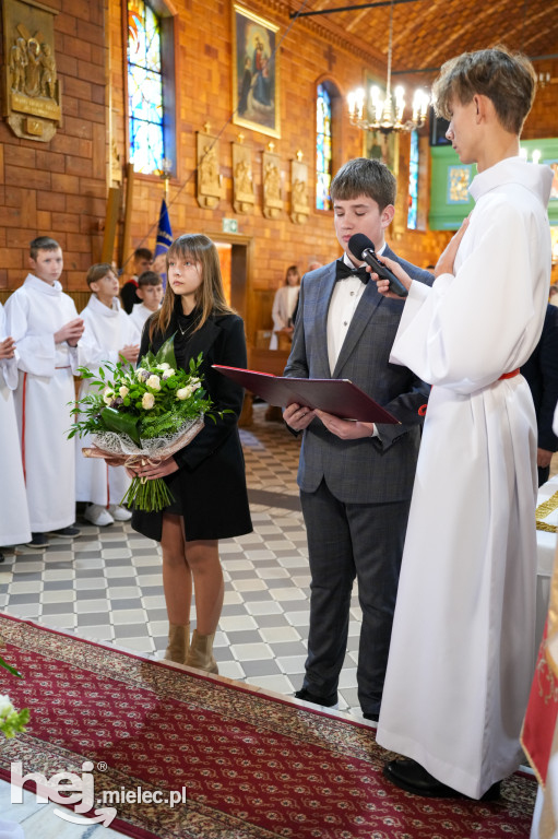 Święty Jan Paweł II patronem Szkoły Podstawowej w Jamach